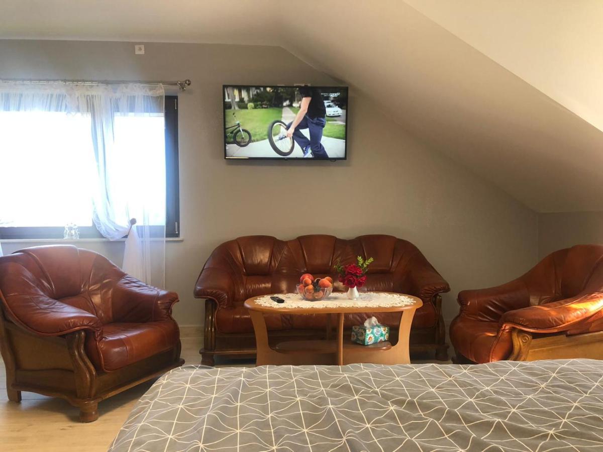 Apartamenty U Maksa Krzywcza Exterior foto