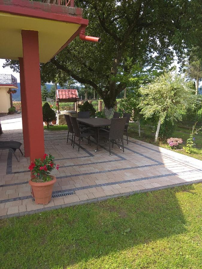 Apartamenty U Maksa Krzywcza Exterior foto