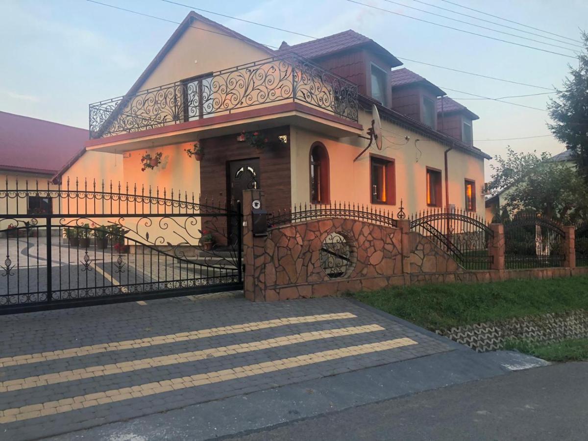 Apartamenty U Maksa Krzywcza Exterior foto