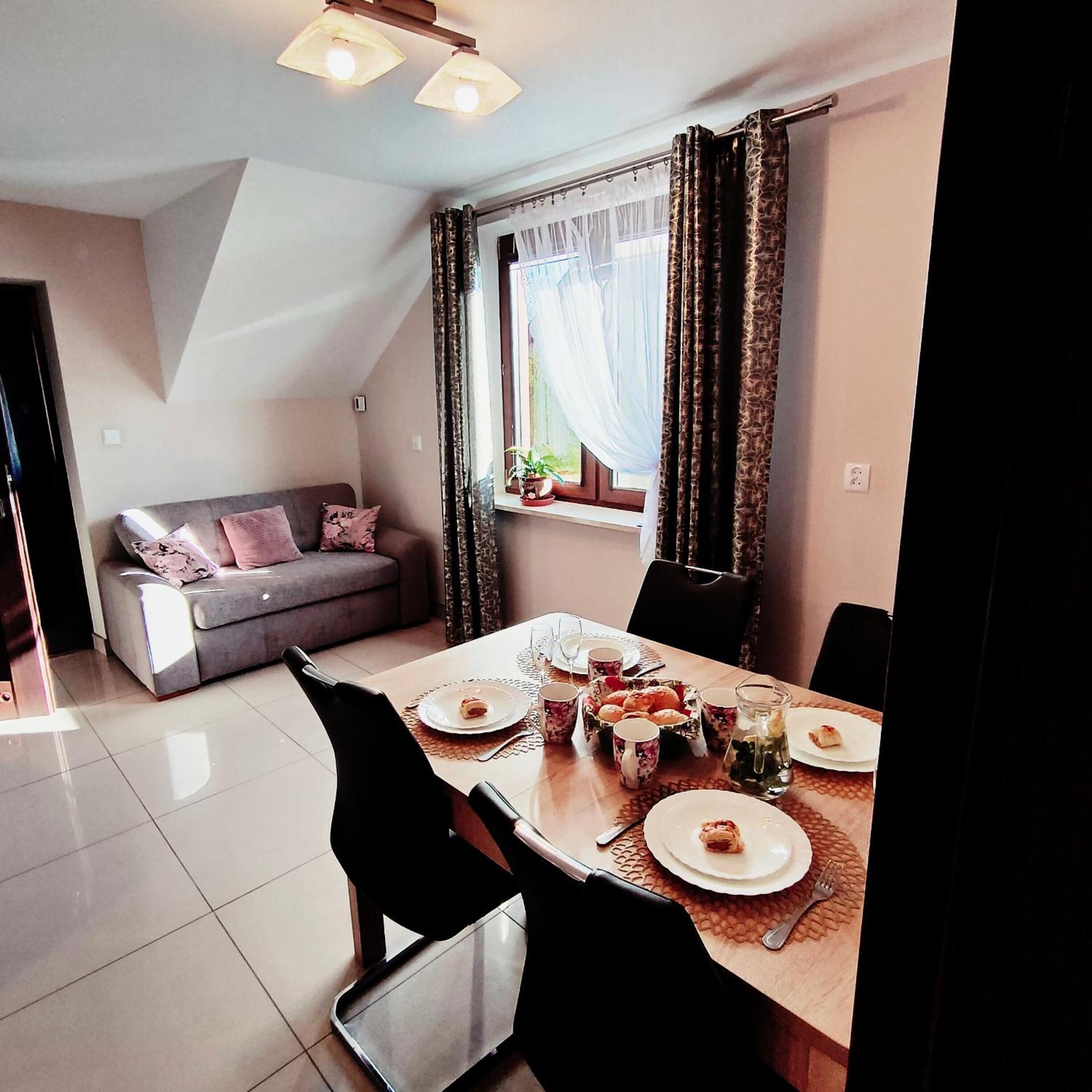 Apartamenty U Maksa Krzywcza Exterior foto